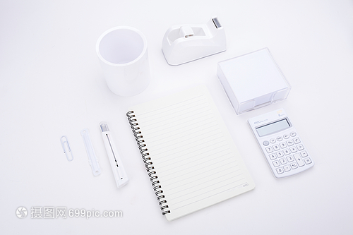 創新桌面文具，提升辦公效率與美學享受